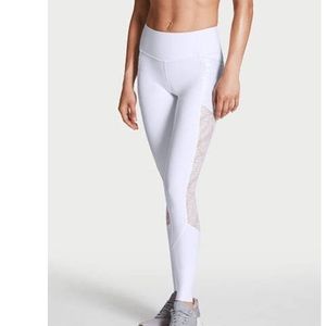 White VS Leggings